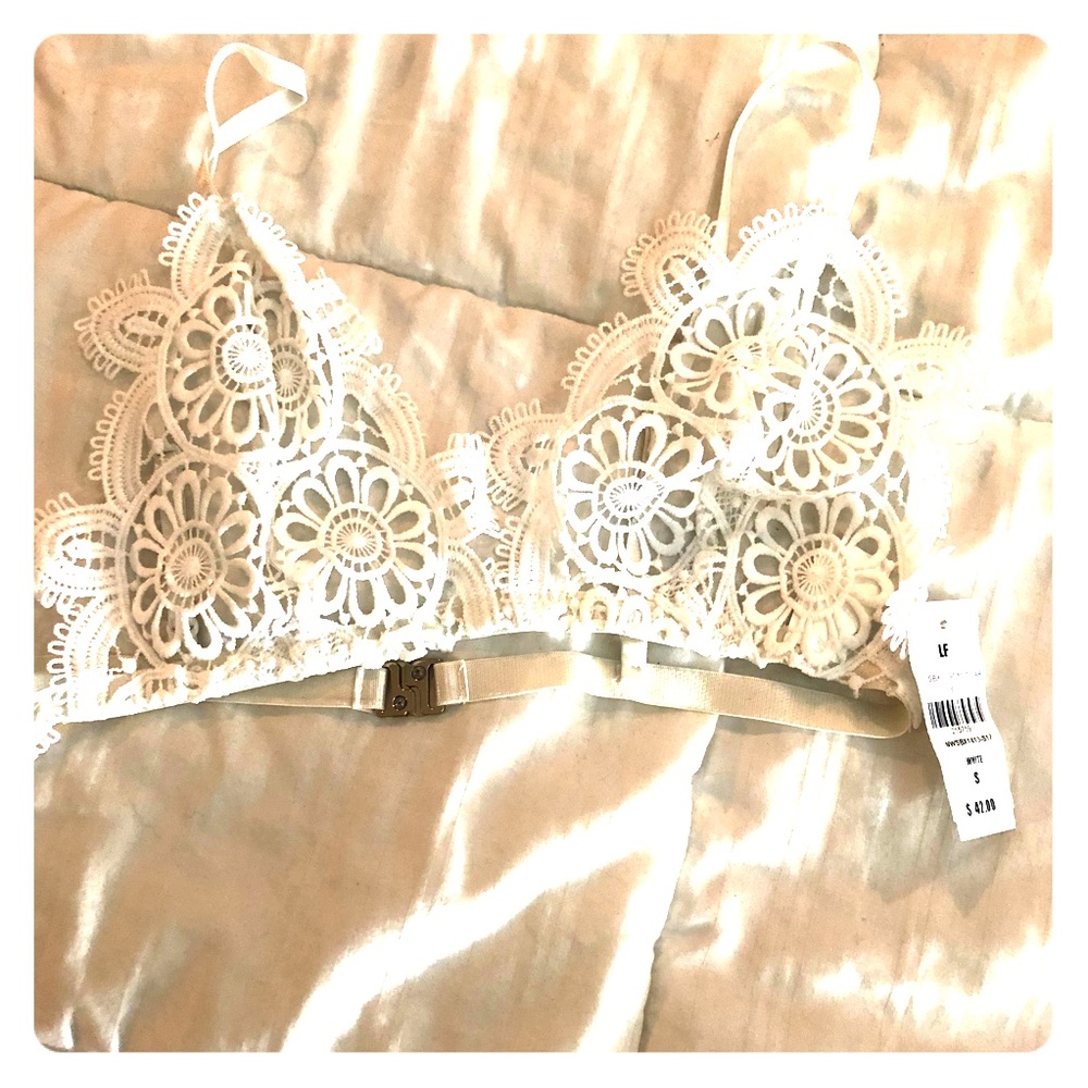 Lace bralette NWT
